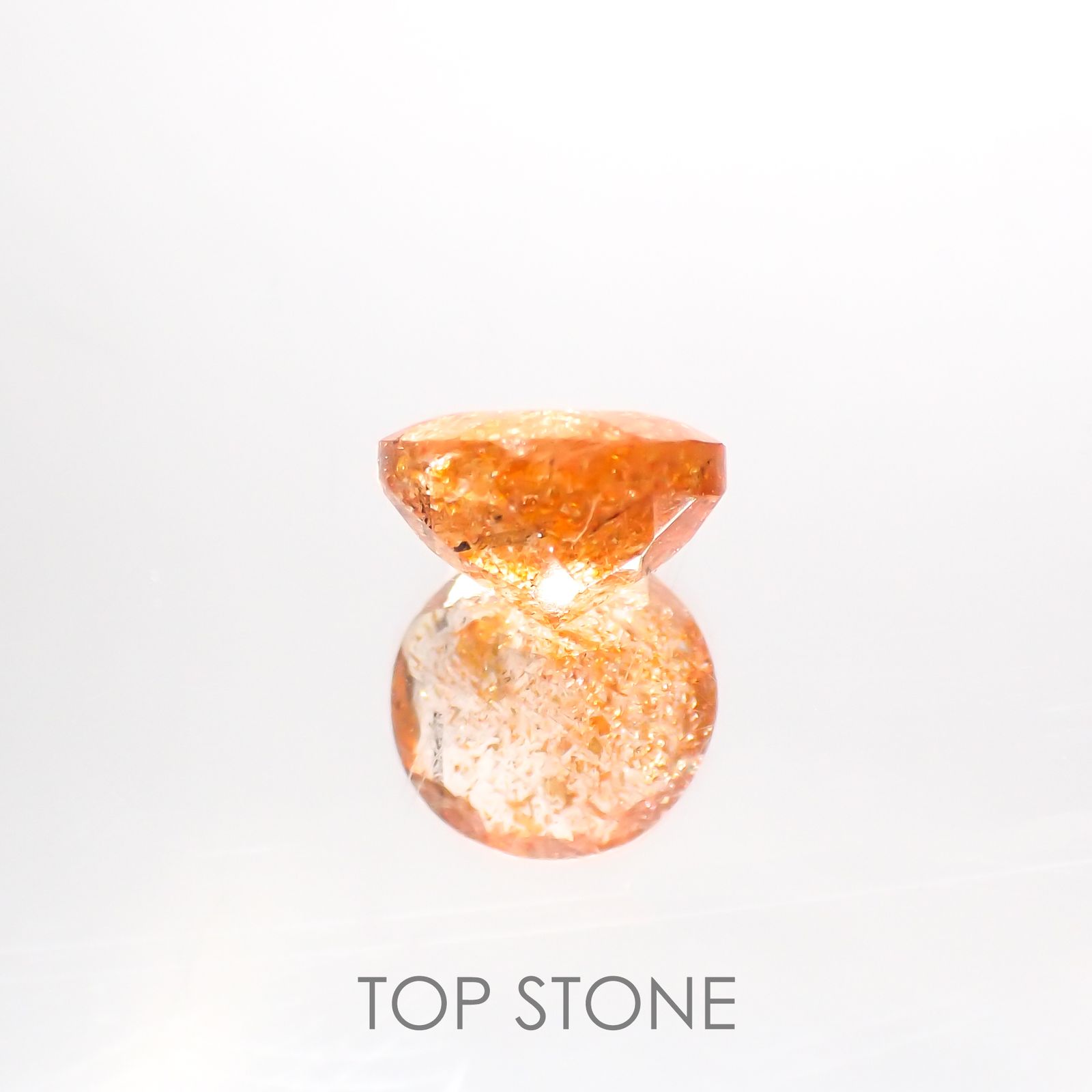 イリュージョンサンストーン インド産 1.91ct[220114207]8.1x8.1mm前後
