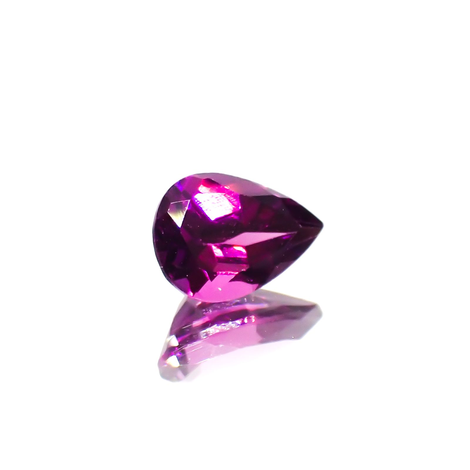 グレープガーネット ブラジル産 0.86ct [250823165]7x4.9mm前後