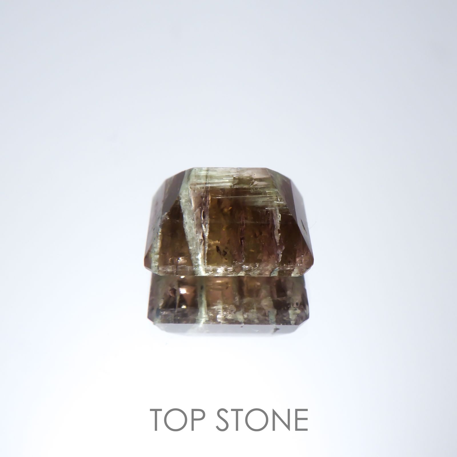 ゼブラトルマリン ブラジル産 2.81ct[220515927]8.9x7.7mm前後