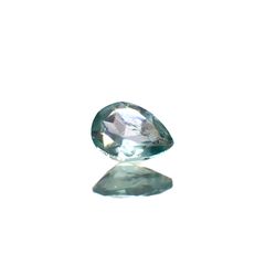 ブルーグリーンコーネルピン(宝石名ブルーグリーン・コーネルピン)タンザニア産 0.12ct 識別済[240527674]3.8x2.8mm前後