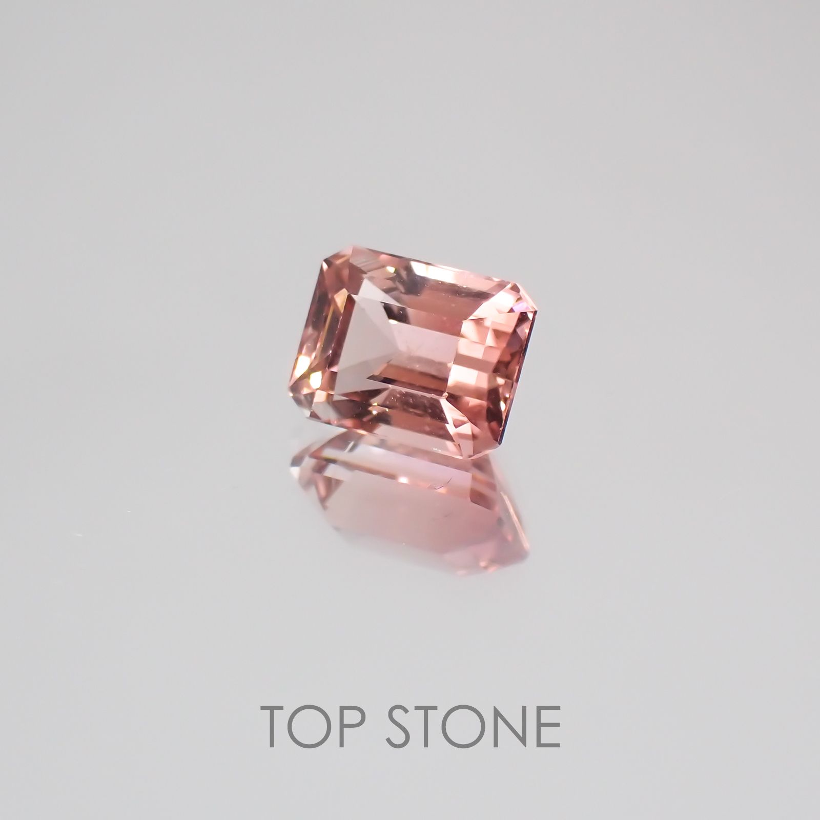 ピンクトルマリン パパラチャカラー ルワンダ産 ルース 1.14ct[21029986]6.4×5mm前後