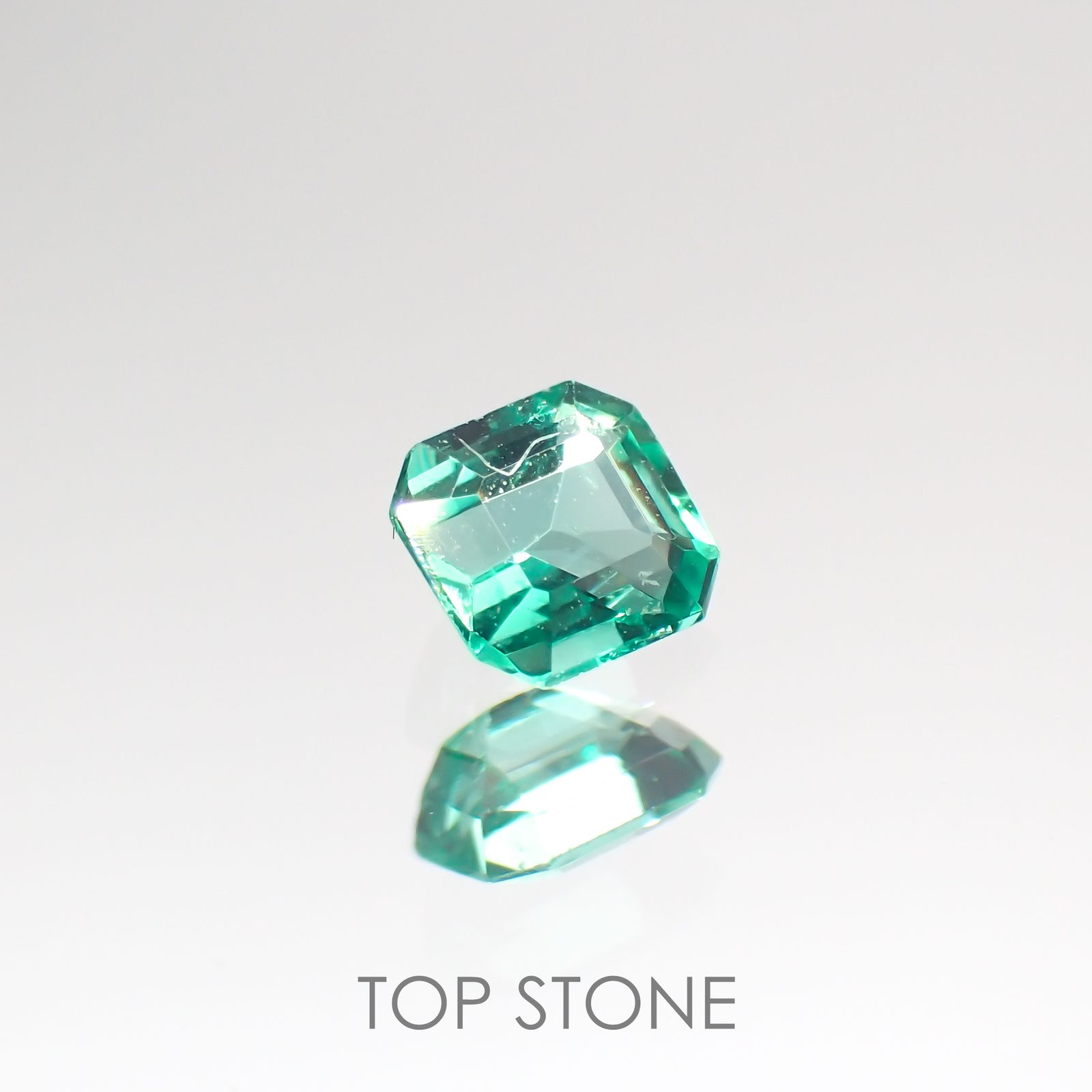 エメラルド コロンビア産 ルース 0.12ct[201812831]3.1×3mm前後