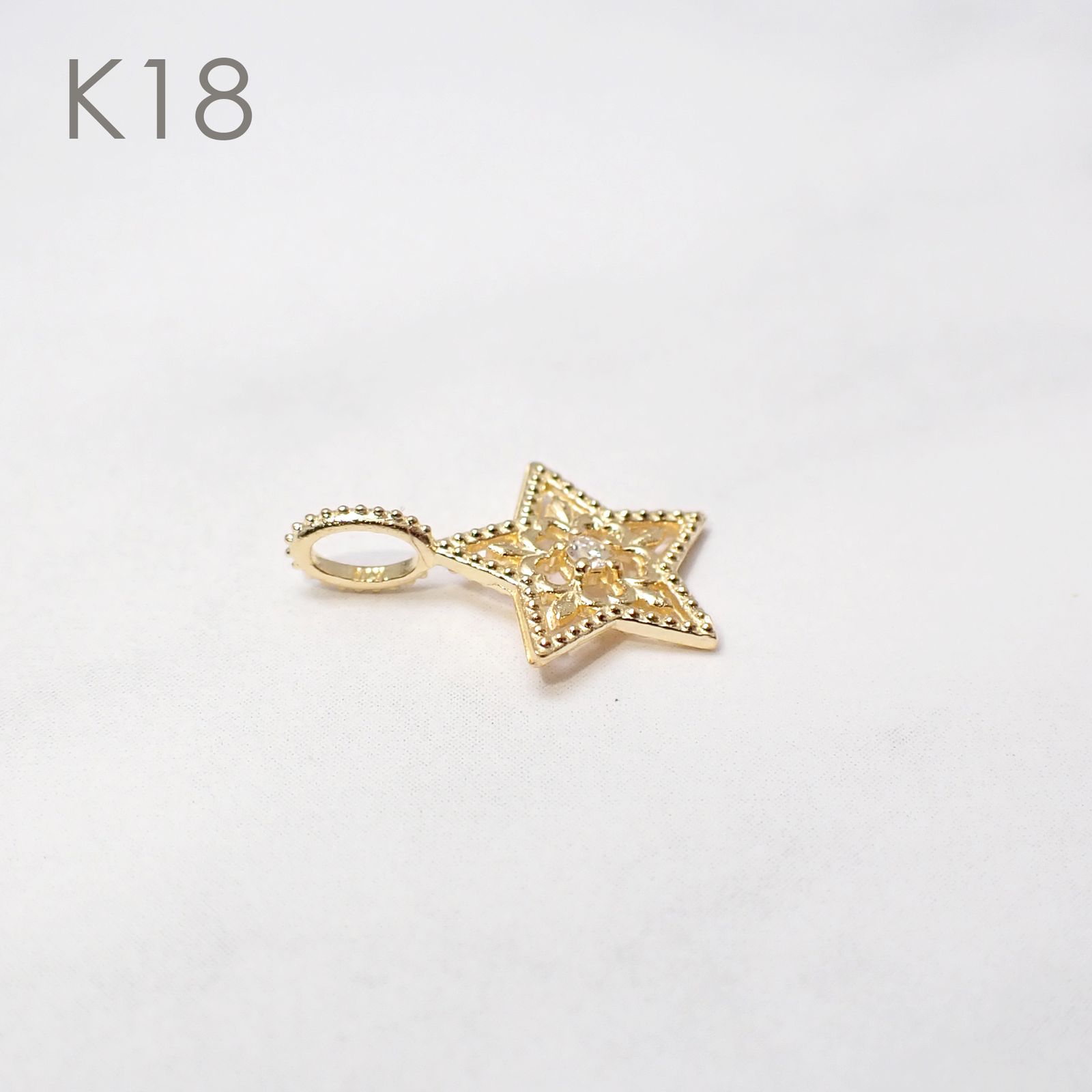 ◇K18/K10 Beata（ビィータ）◇スター [ラッキーチャーム/ペンダントトップ※チェーン別売り]