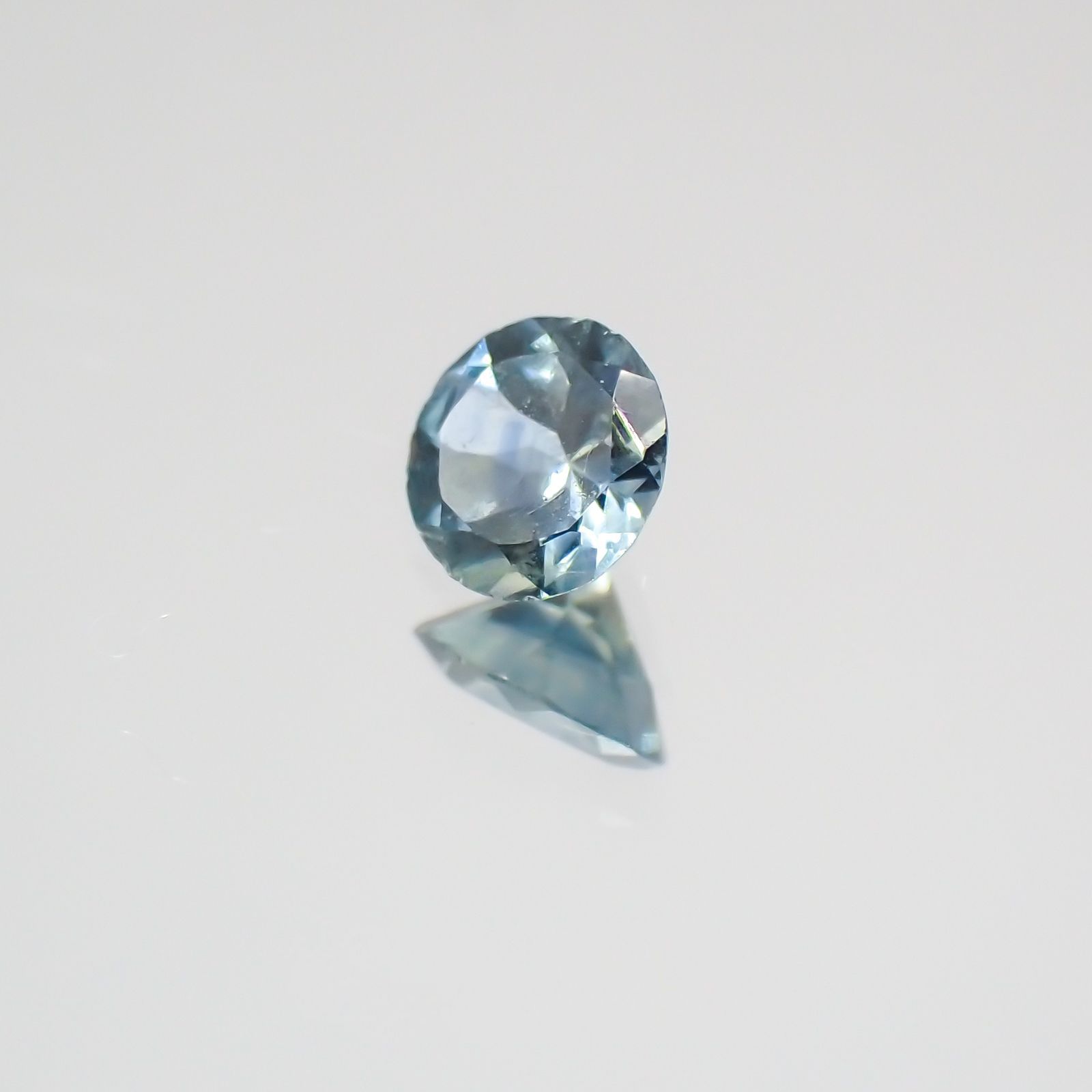 モンタナサファイア アメリカ産 ルース 0.15ct[21029908]3.3×3.3mm前後