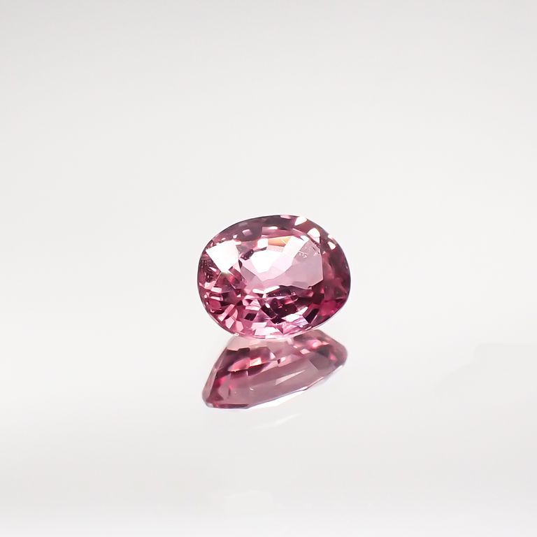 パパラチャサファイア(宝石名サファイア/別名パパラチャ・サファイア)スリランカ産 0.404ct ソ付[230421633]4.86x3.94mm前後