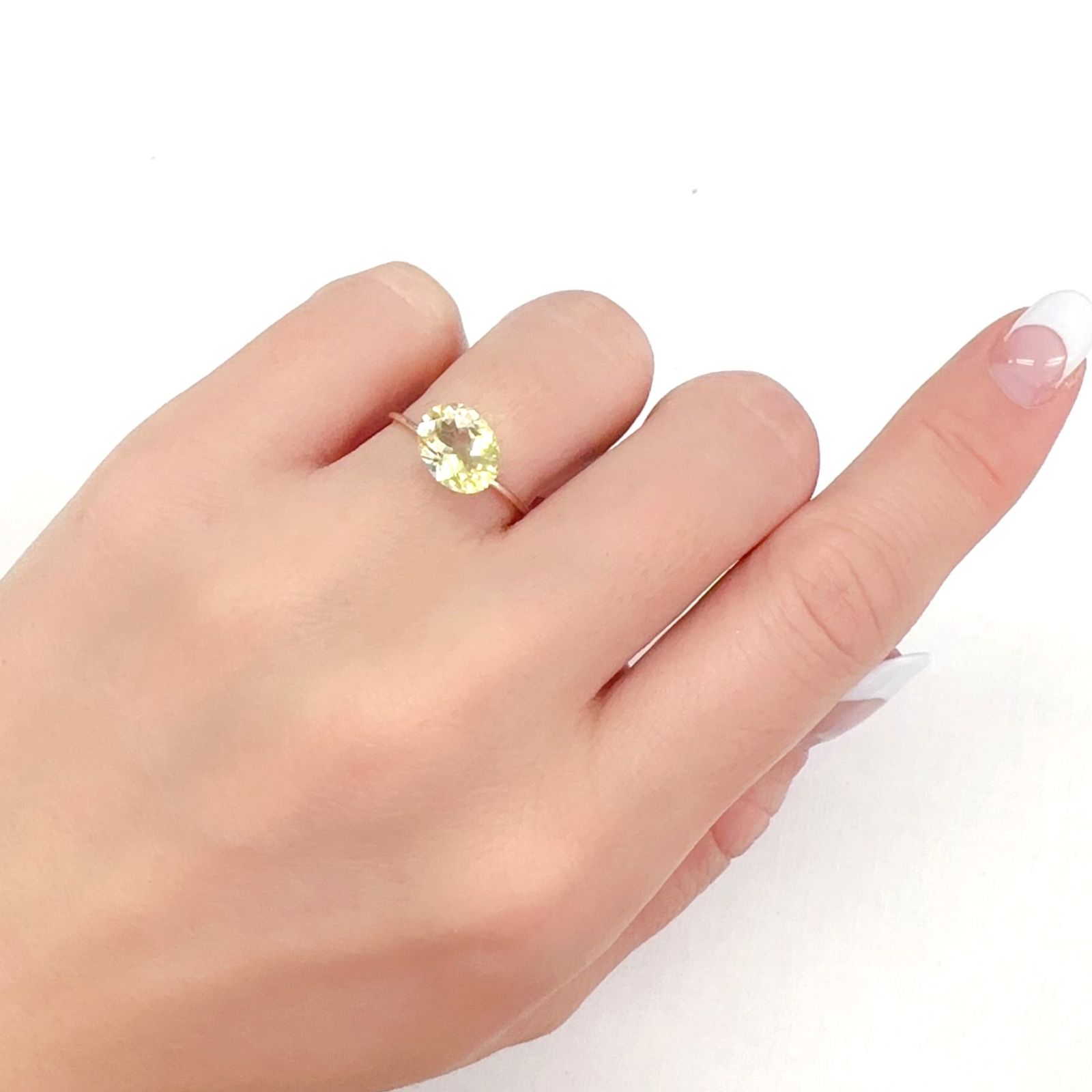 イエローダンビュライト タンザニア産 1.86ct[240125467]9.1x7.1mm前後