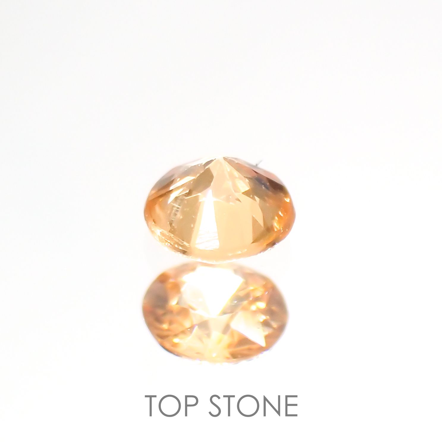 スペサルティンガーネット ケニア産 0.16ct[220114175]3.1x3.1mm前後
