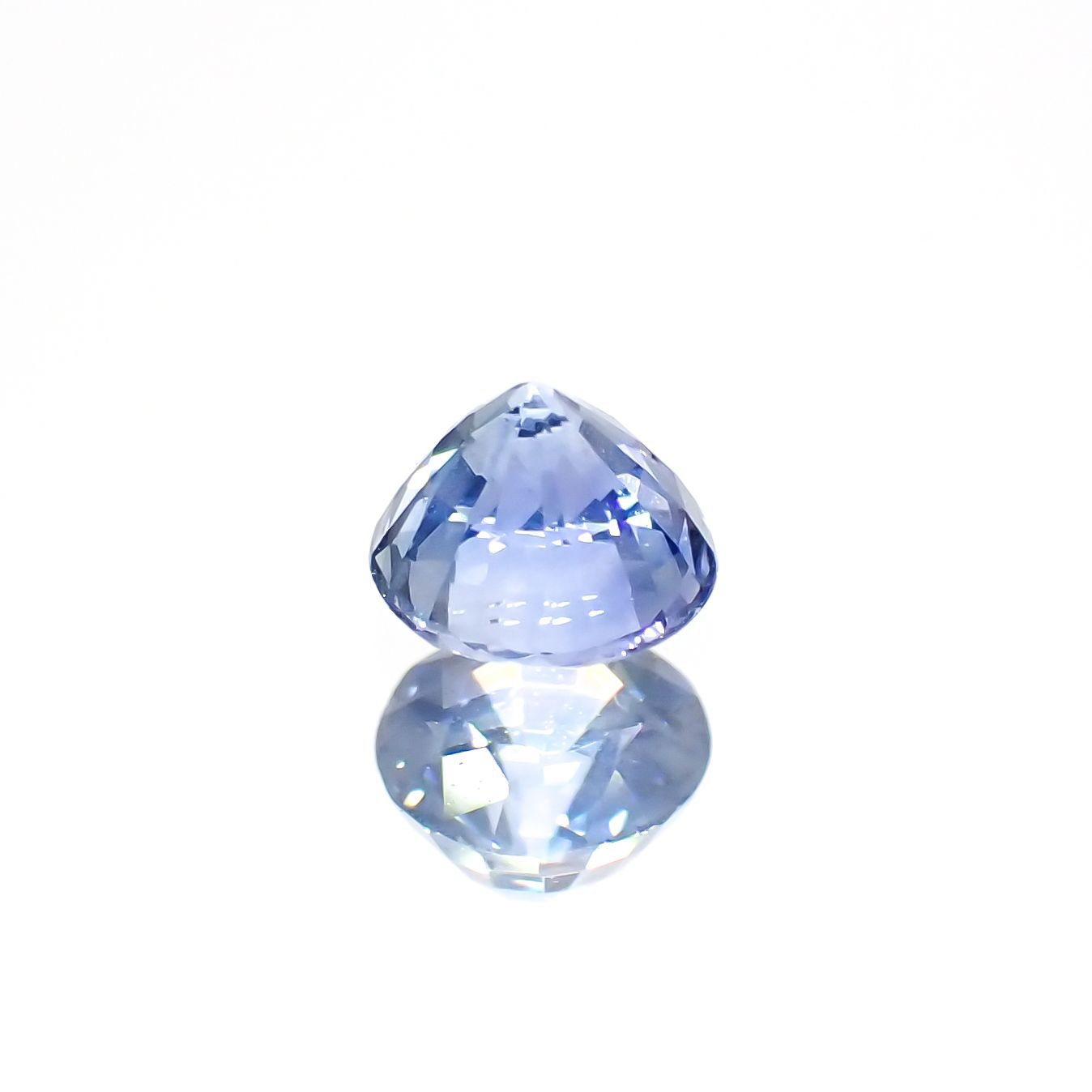 アイスブルーサファイア(宝石名サファイア)スリランカ/マダガスカル産 0.40ct 識別済[220515958]4.2x4.1mm前後