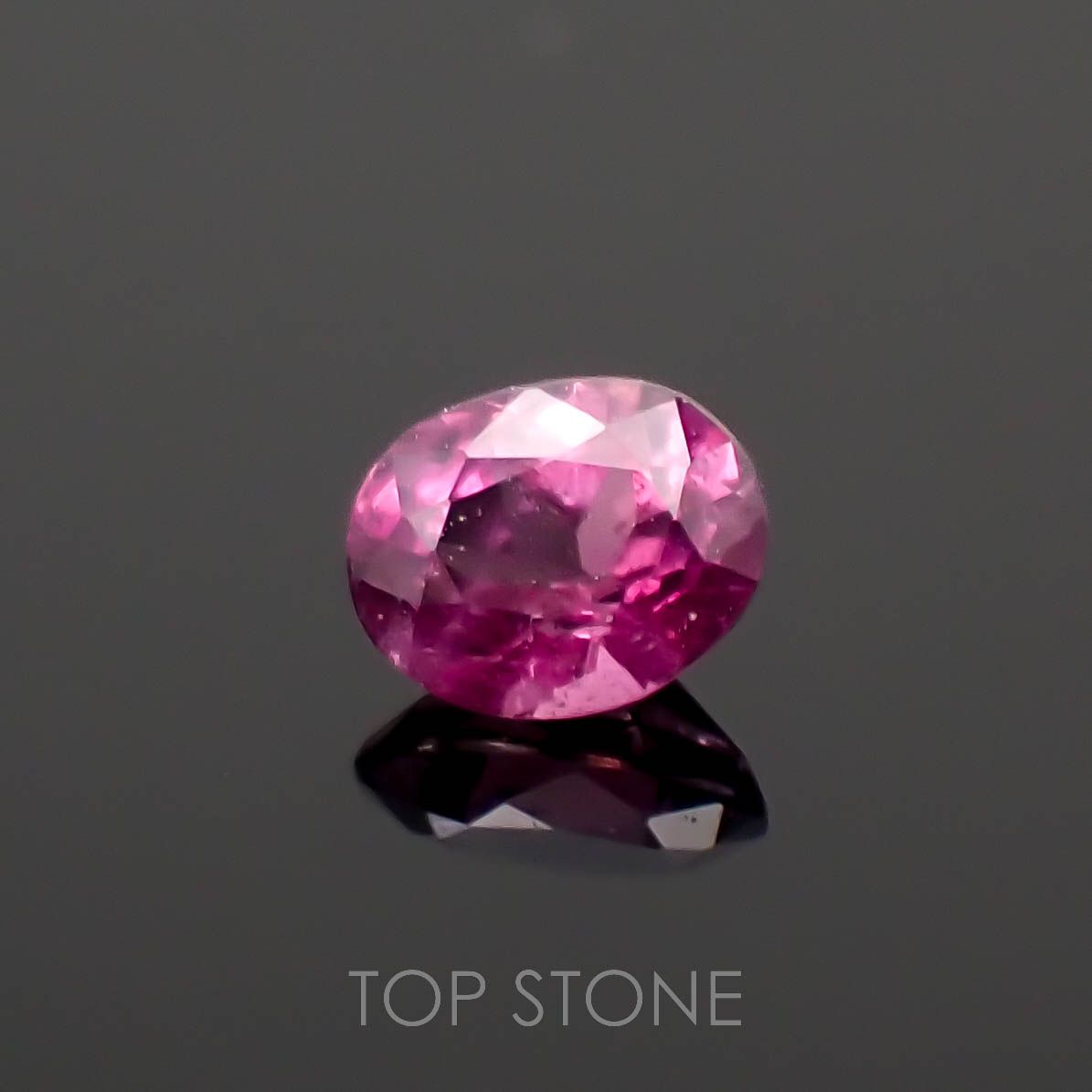 パープルサファイア パキスタン・カシミール産 0.30ct[230119862]4.2x3.5mm前後