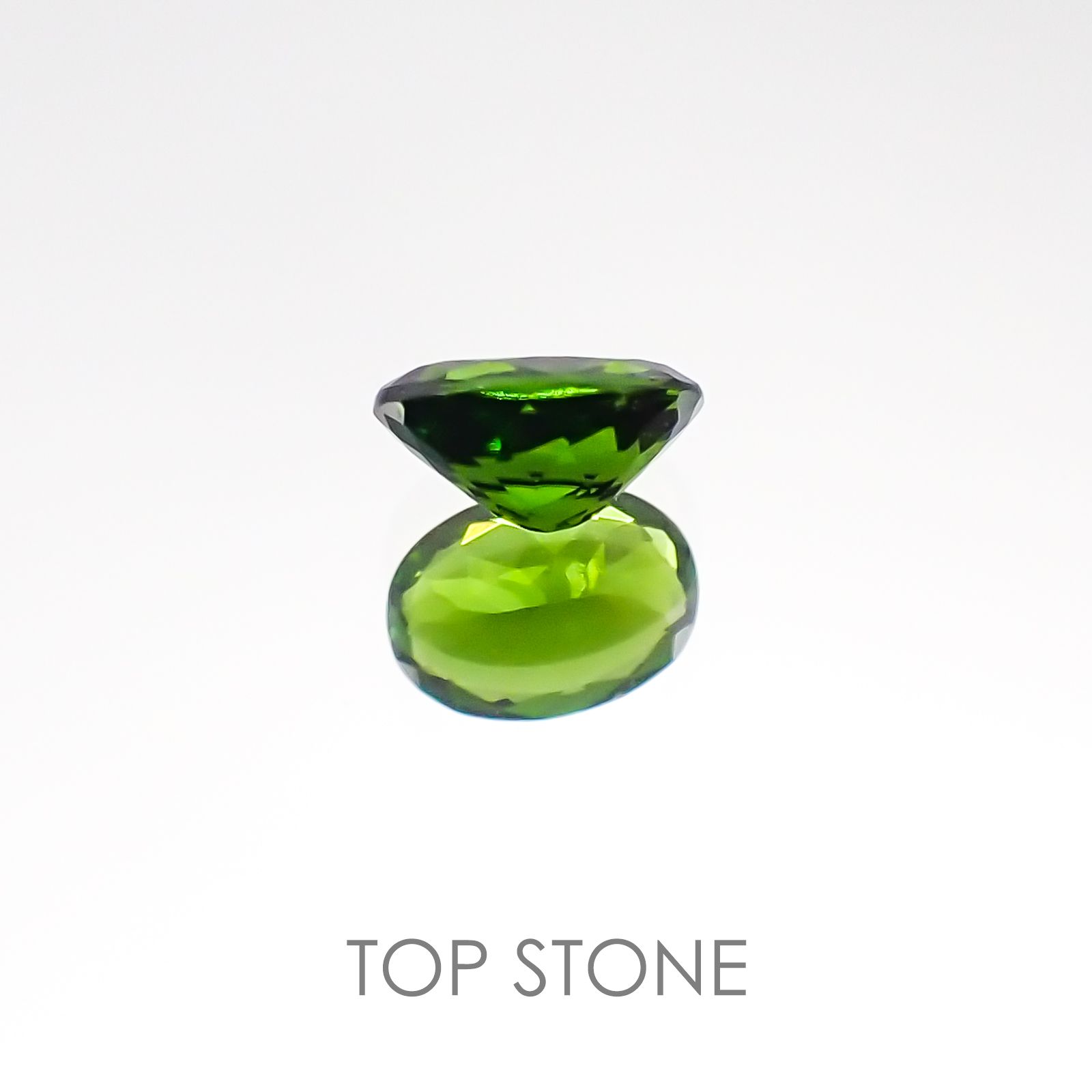 クロムダイオプサイド ロシア産 ルース 0.26ct[20084974]4.8×3.4mm前後