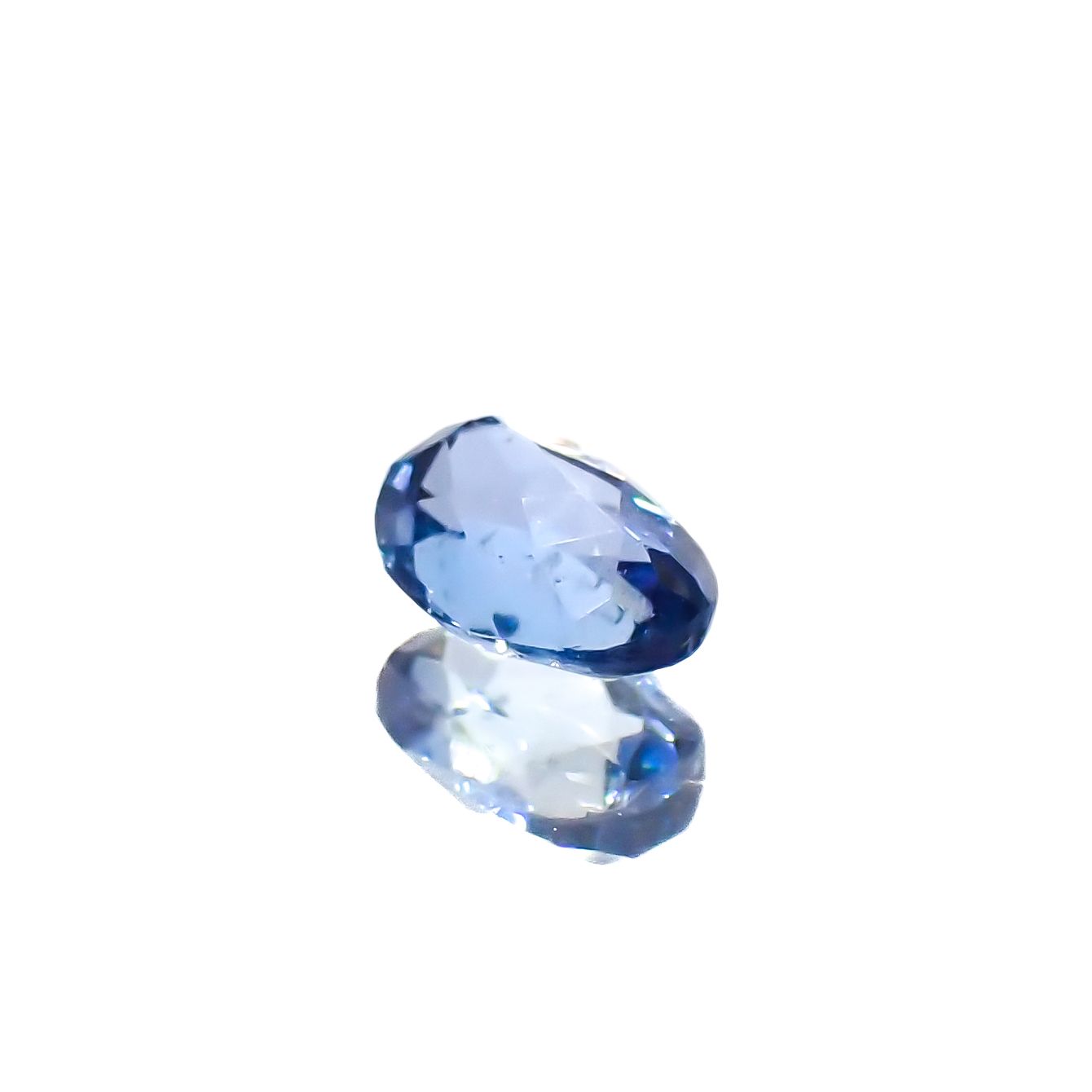タトゥーアクアマリン ブラジル・ミナスジェライス州タトゥー鉱山産 0.16ct[240427171]4x2.9mm前後