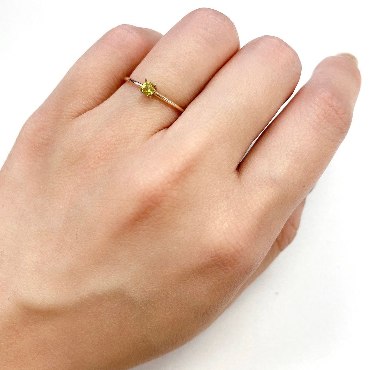 ◇オクタゴンカット◇スフェーン マダガスカル産 ルース 0.14ct[210610960]2.9×2.9mm前後
