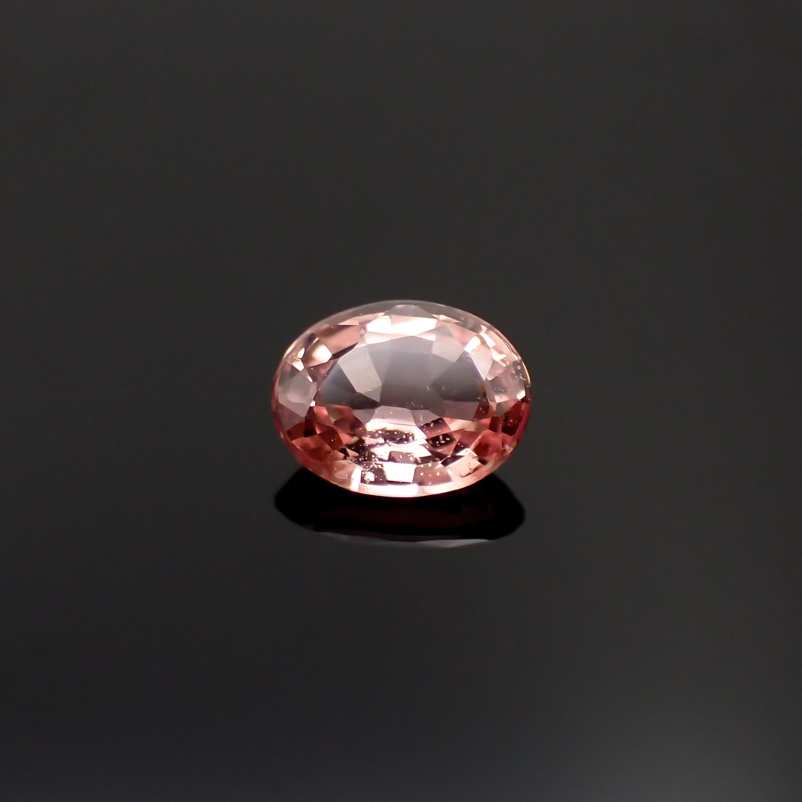 パパラチャサファイア(宝石名サファイア/別名パパラチャ・サファイア)スリランカ産 0.38ct GIA鑑付[231224694]5x3.9mm前後