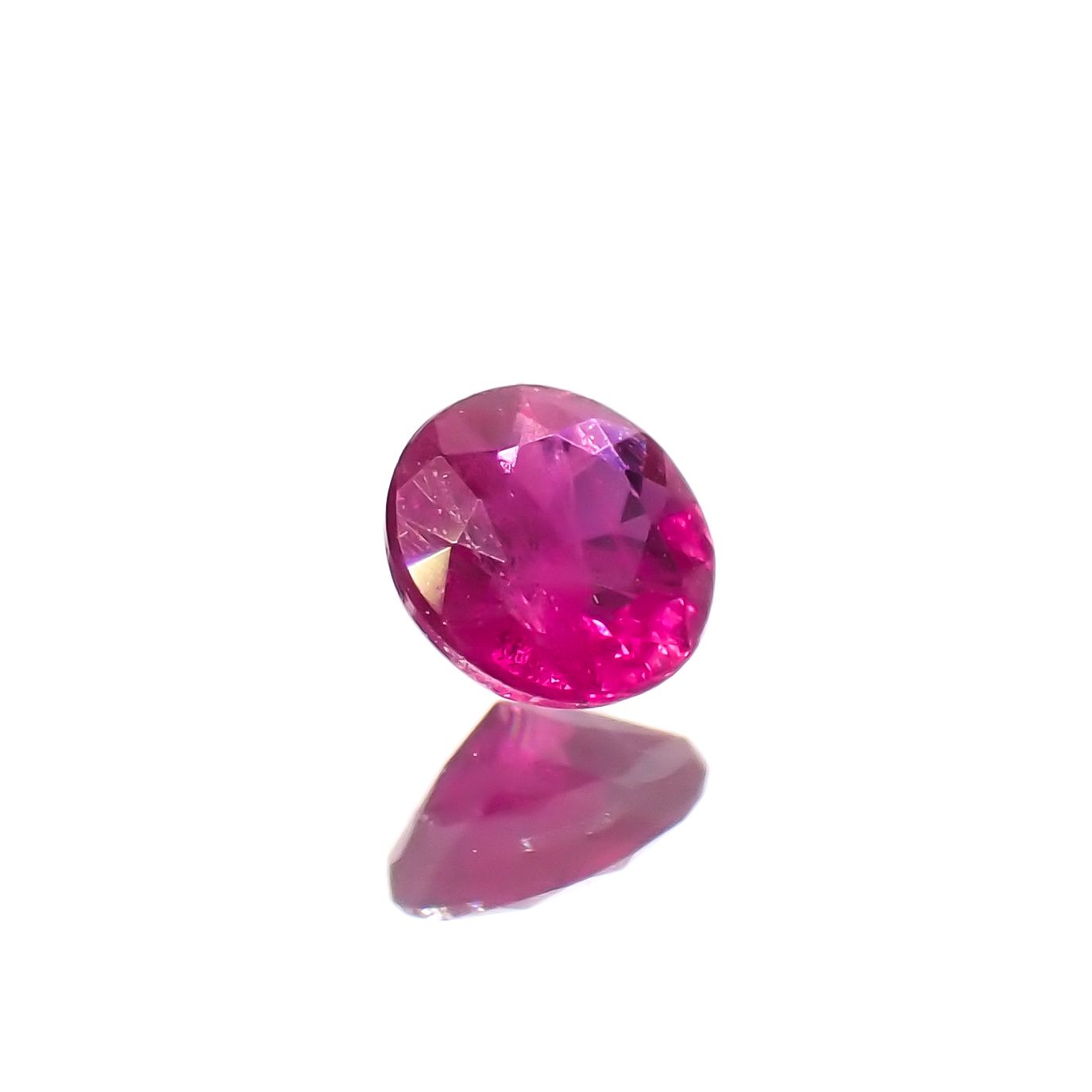 ルビー(宝石名ルビー)タイ/ミャンマー産 0.13ct 識別済[230321300]2.9x2.9mm前後