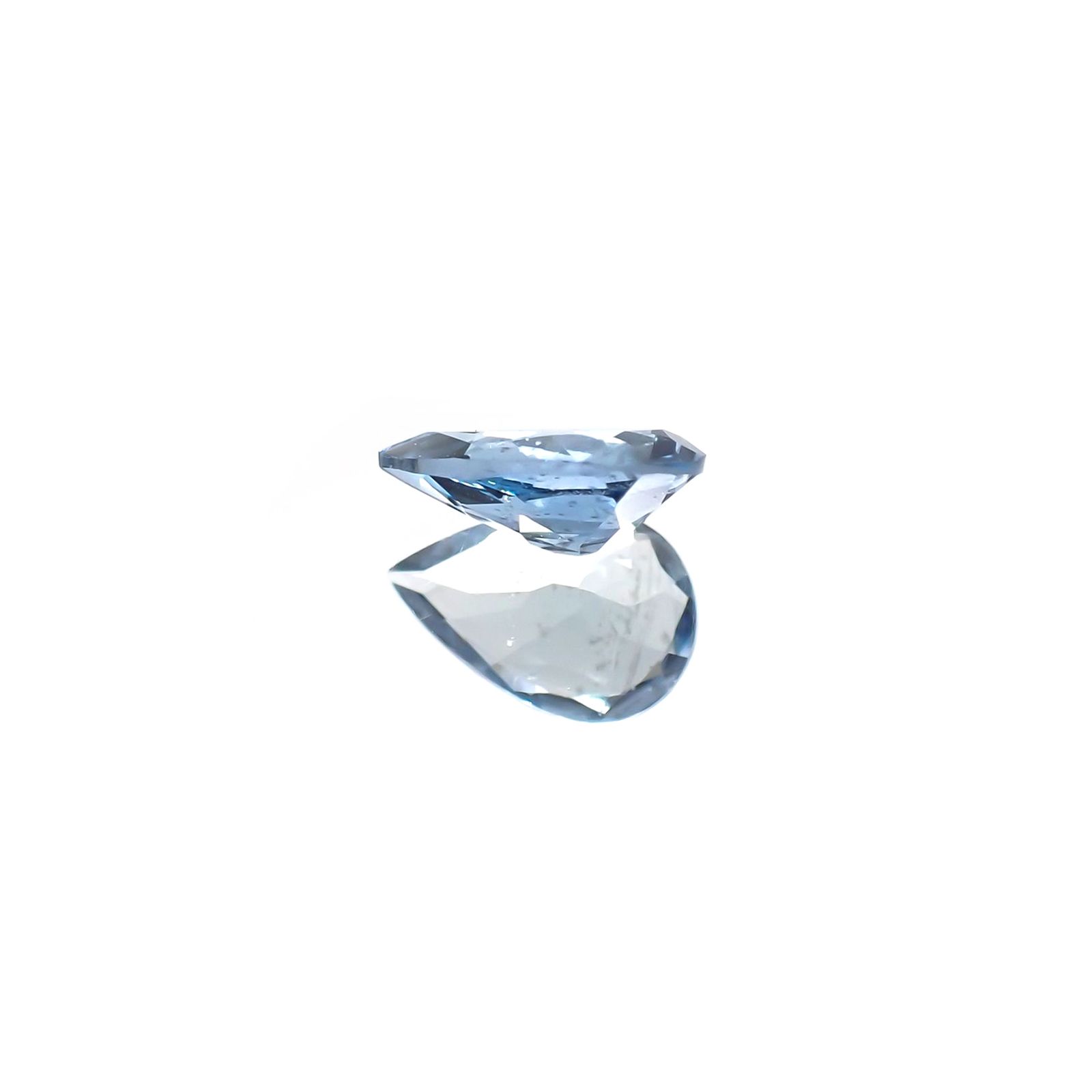 サンタマリアアクアマリン(宝石名アクアマリン) ブラジル産 0.478ct ソ付(彩珠)[210711413]7.1×4.9mm前後