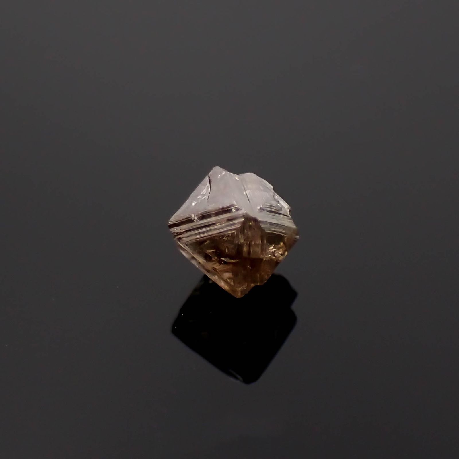 ソーヤブルダイヤモンド原石 0.52ct[230119761]4.4x4.3mm前後