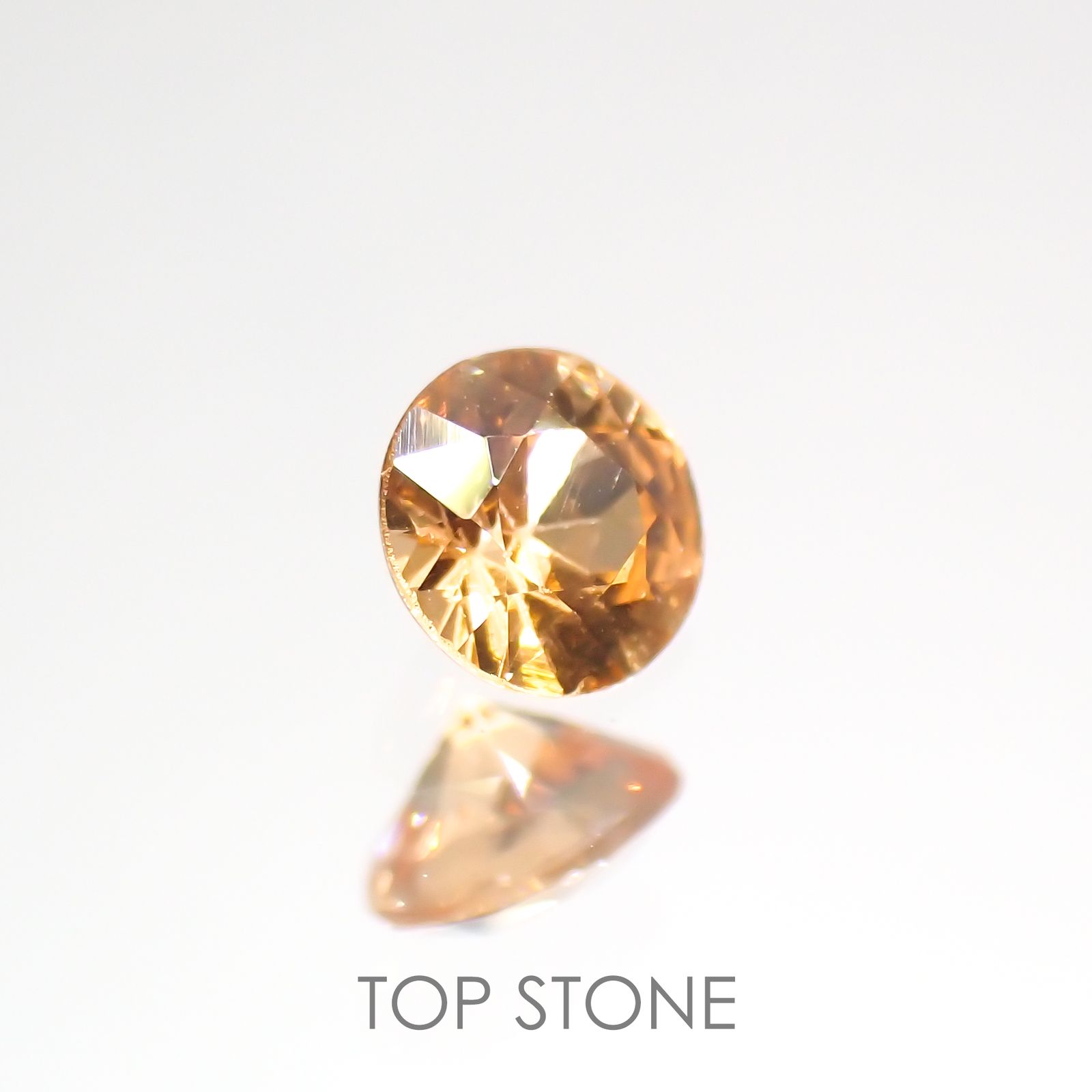 スペサルティンガーネット ケニア産 0.16ct[220114175]3.1x3.1mm前後