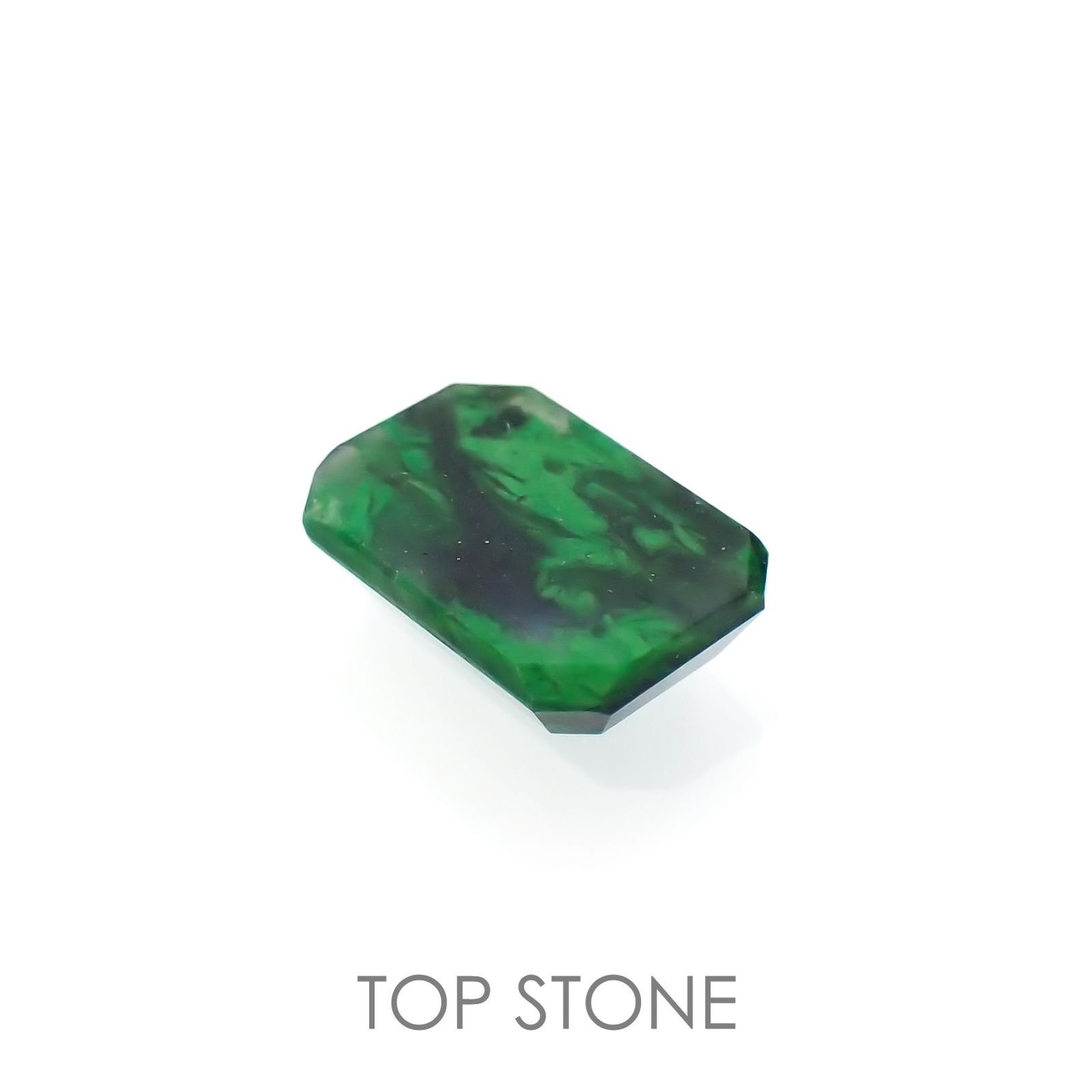 モーシッシ ビルマ産 0.80ct[220918033]7.2x4.8mm前後