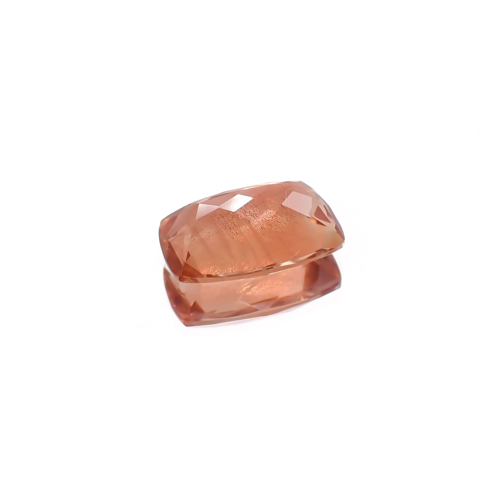 オレゴンサンストーン(宝石名ラブラドライト・サンストーン)アメリカ・オレゴン州産 ソ付(彩珠) 4.180ct / 13x8.5mm前後 [230622267]