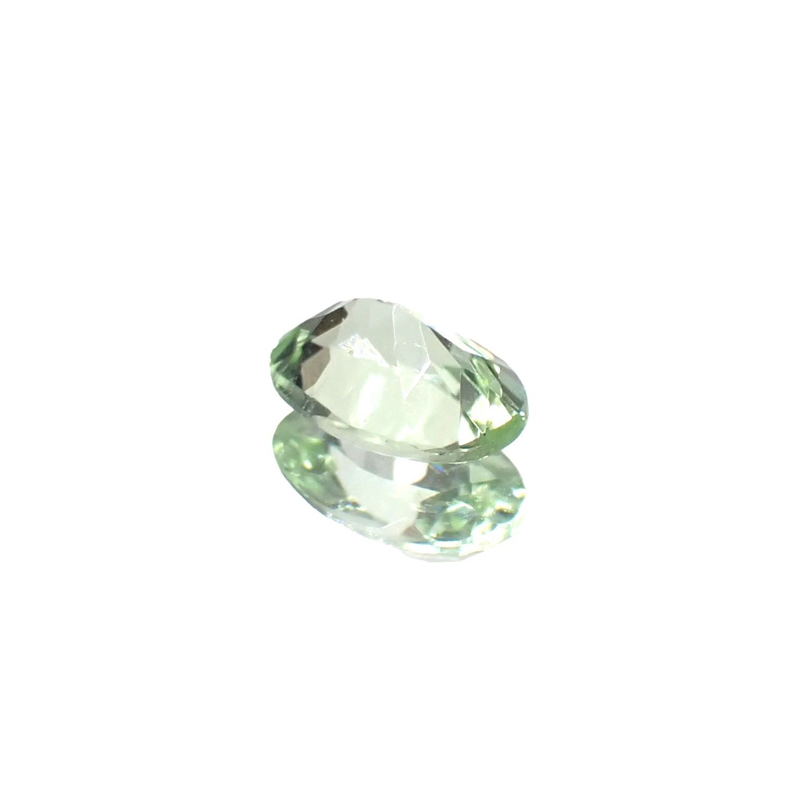 ミントペリドット パキスタン/ノルウェー産 0.42ct / 6.1x4.1mm前後 [250730638]