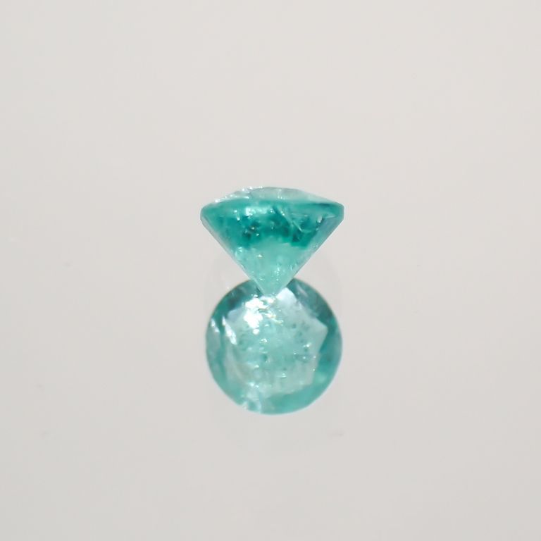 パライバトルマリン ブラジル産 ルース 0.066ct[210410657]2.6×2.5mm前後