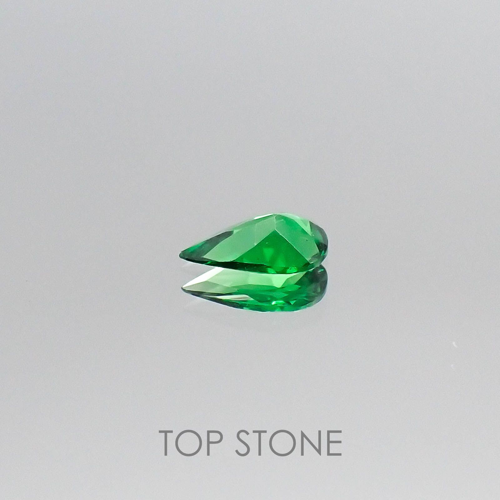 ツァボライト タンザニア産 ルース 0.29ct[20073740]6.3×4mm前後