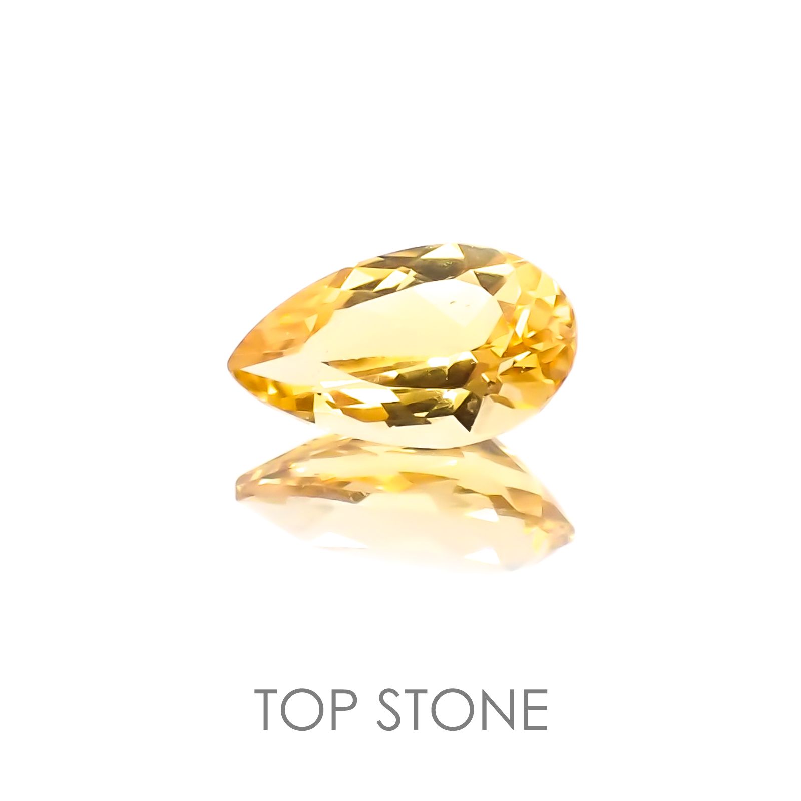 インペリアルトパーズ ブラジル産 ルース 0.52ct[20117853]6.8×3.9mm前後