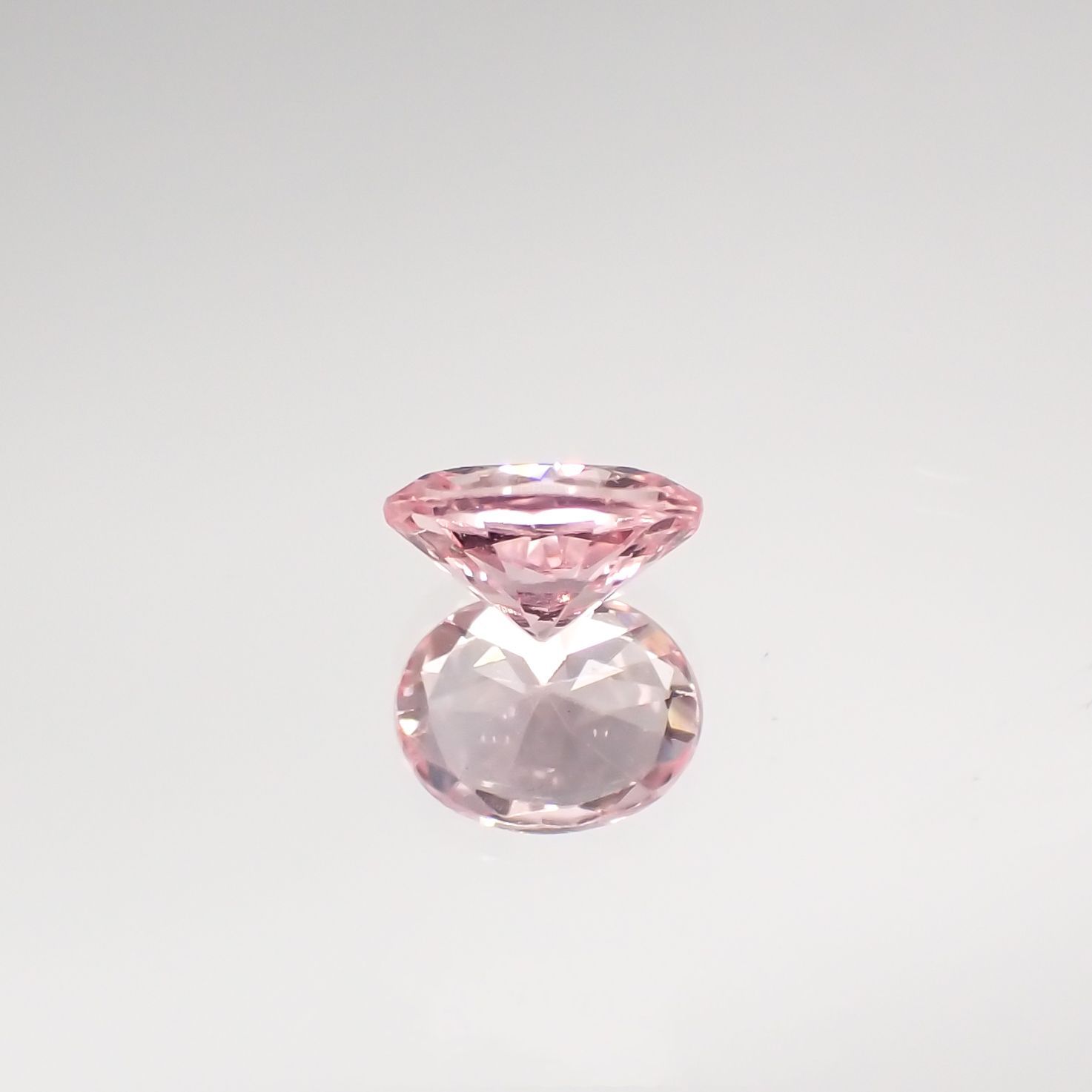 パパラチャサファイア(宝石名サファイア/別名パパラチャ・サファイア) スリランカ産 0.429ct ソ付(日独)[210711679]5×4mm前後