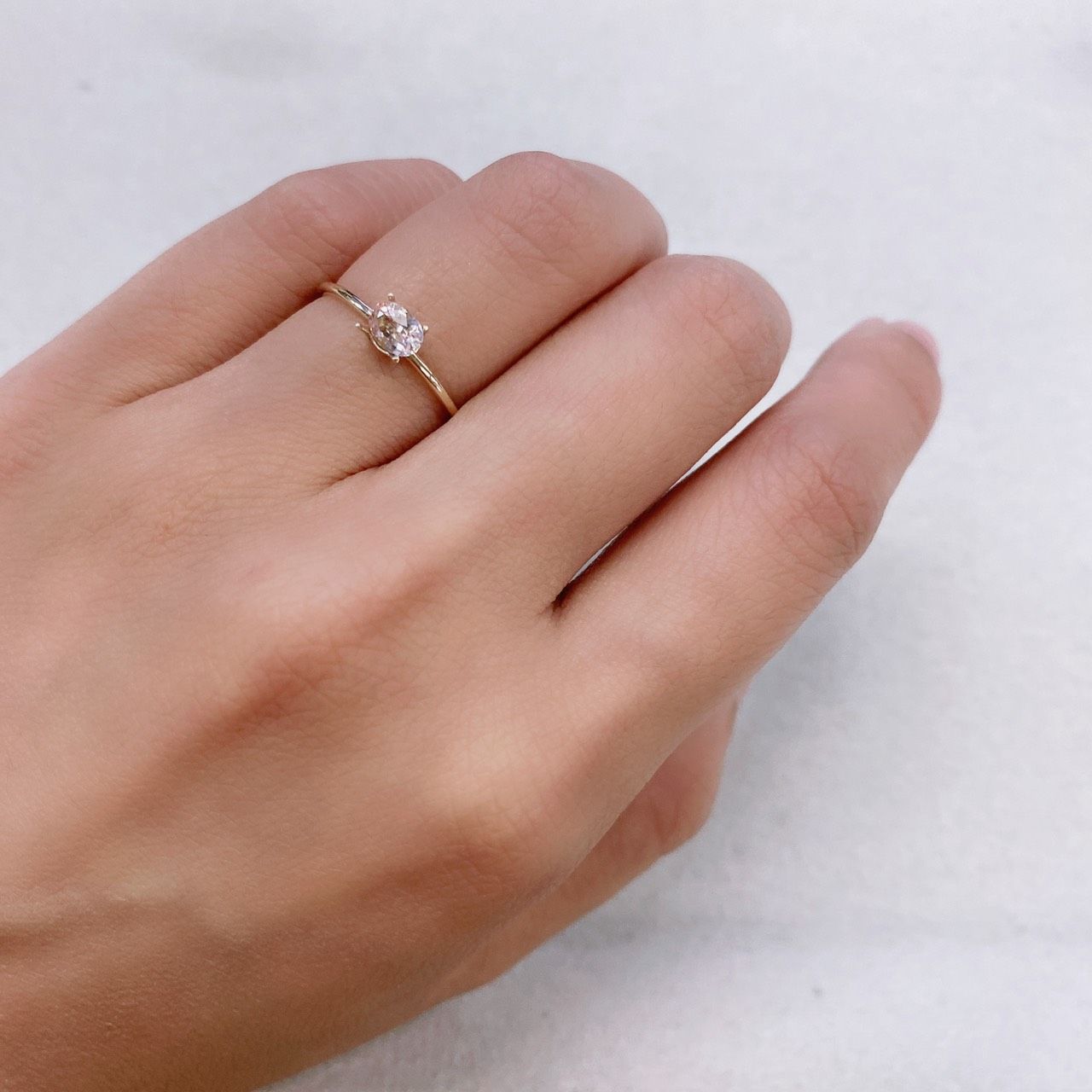 ピンクサファイア(宝石名ピンク・サファイア) マダガスカル/スリランカ産 0.35ct 識別済[210712552]4.9×3.6mm前後
