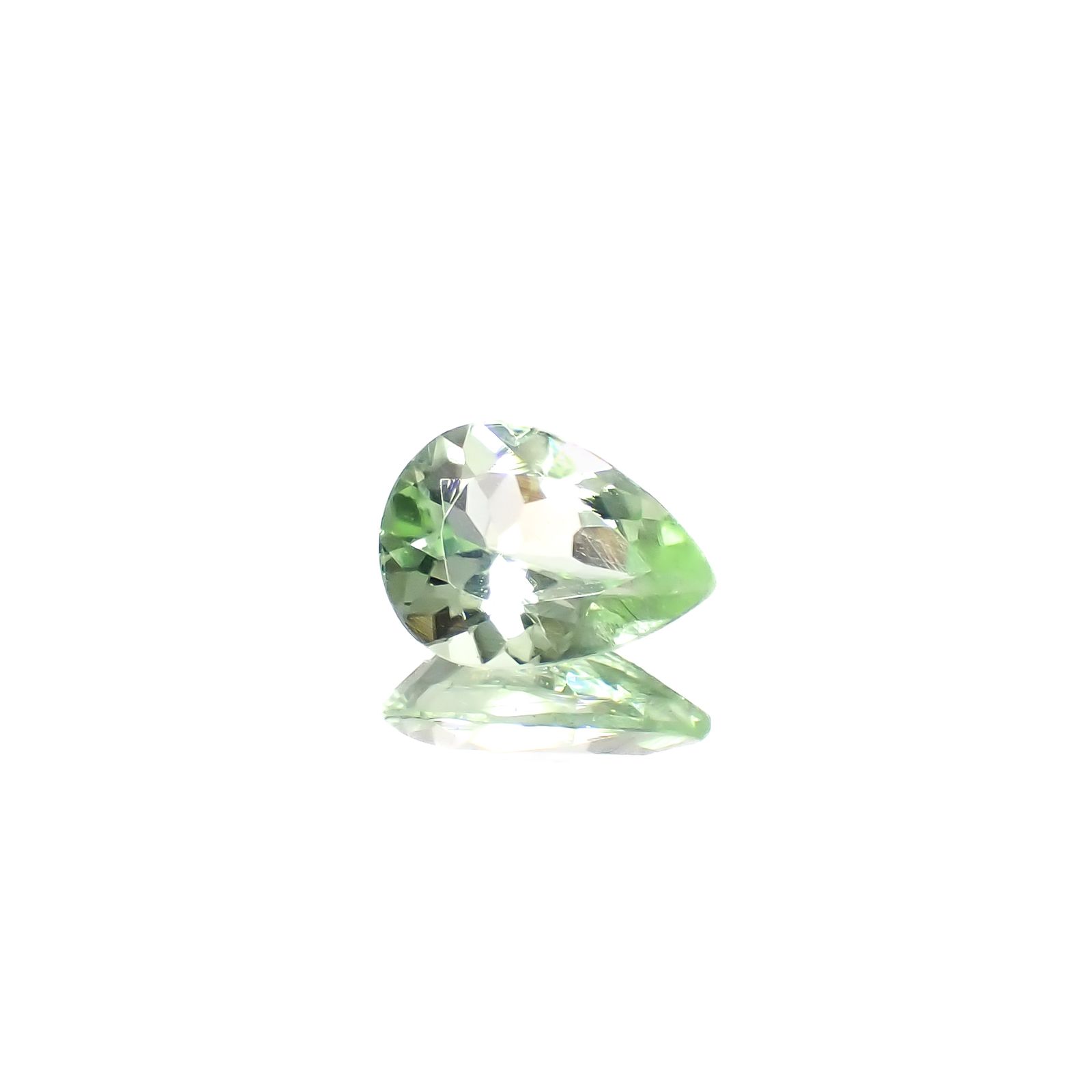 ミントペリドット パキスタン/ノルウェー産 0.92ct[240728557]8x5.9mm前後