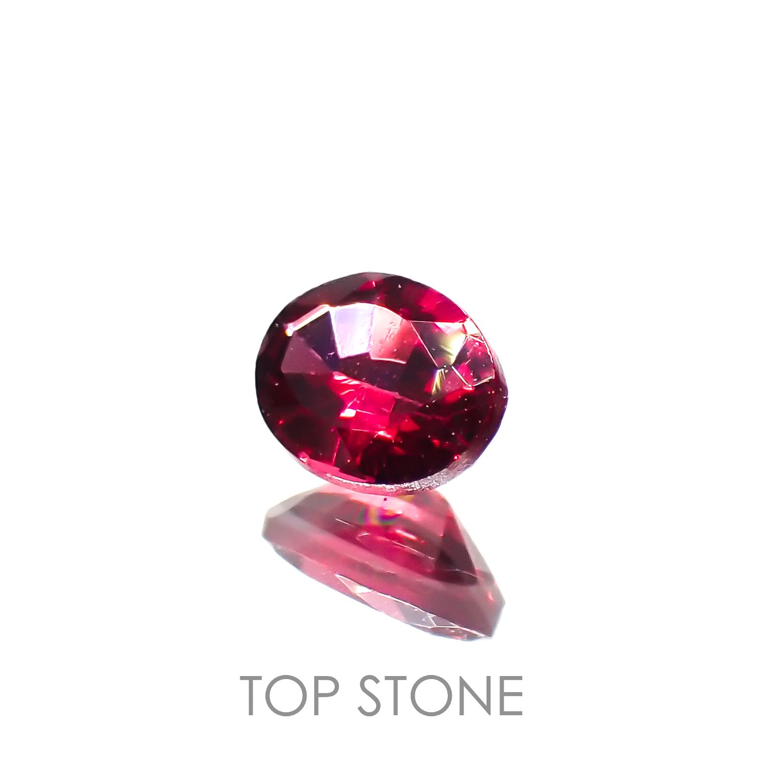 レッドスピネル ビルマ/マダガスカル産 0.19ct[230220552]4x3.1mm前後