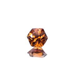 ◇ヘキサゴンカット◇オレンジジルコン(宝石名ジルコン)スリランカ/カンボジア産 0.44ct 識別済[241129491]3.9x3.8mm前後