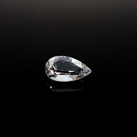 フェナカイト ロシア・マリシェボ鉱山産 0.63ct / 7.9x4.7mm前後 [260632434]