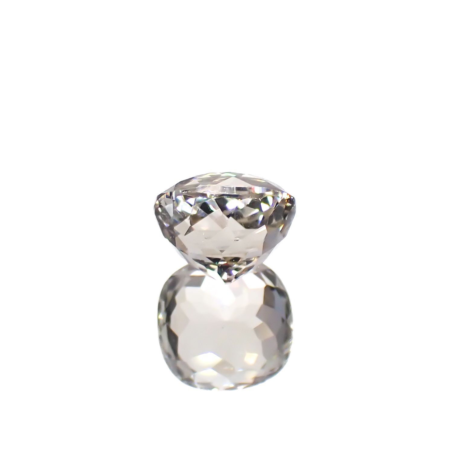 シルバーアパタイト フルオレッセンス アフリカ産 1.77ct[240928960]6.8x6.7mm前後