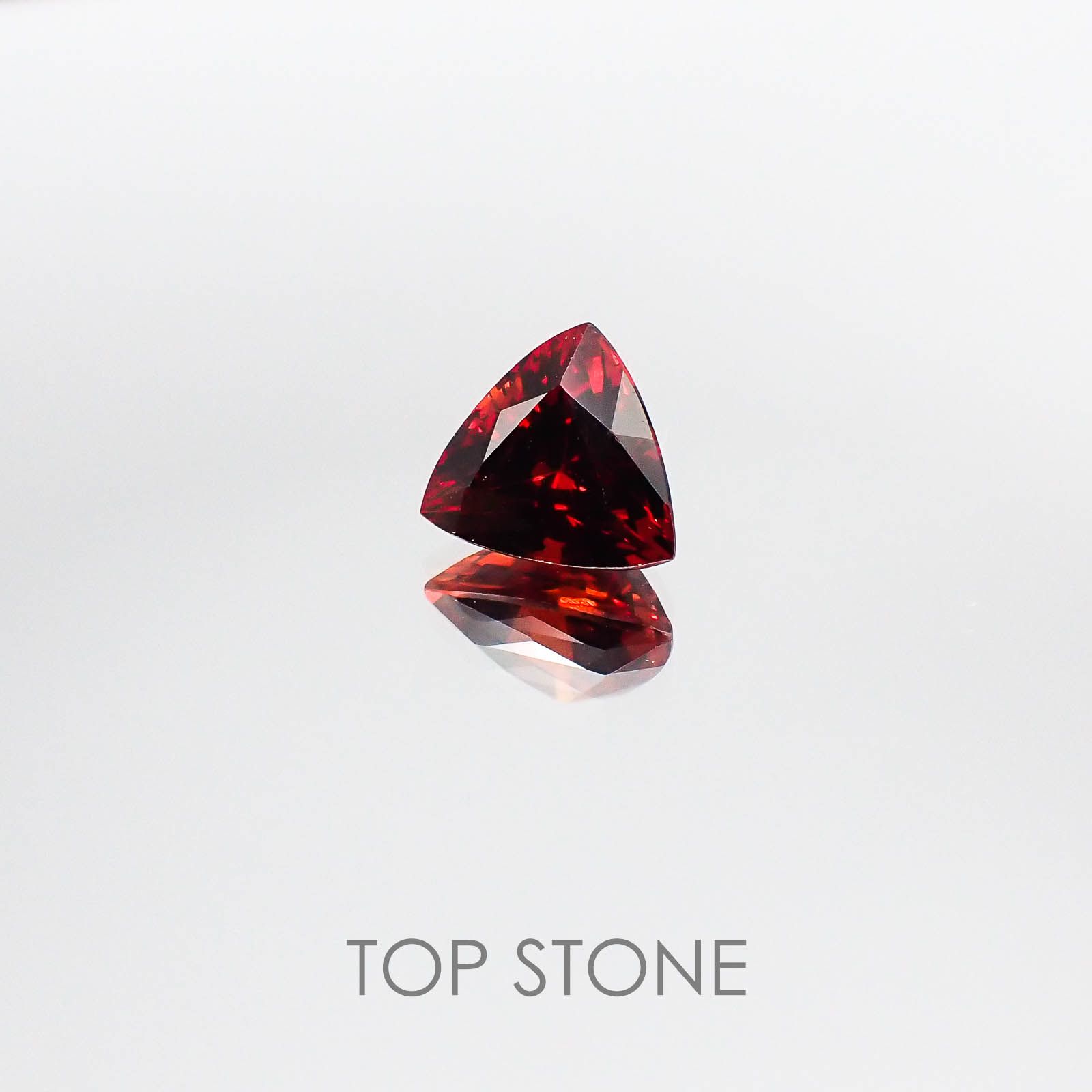 アルマンディンスペサルティンガーネット マダガスカル産 ルース 2.66ct[20073706]8.6×7.8mm前後