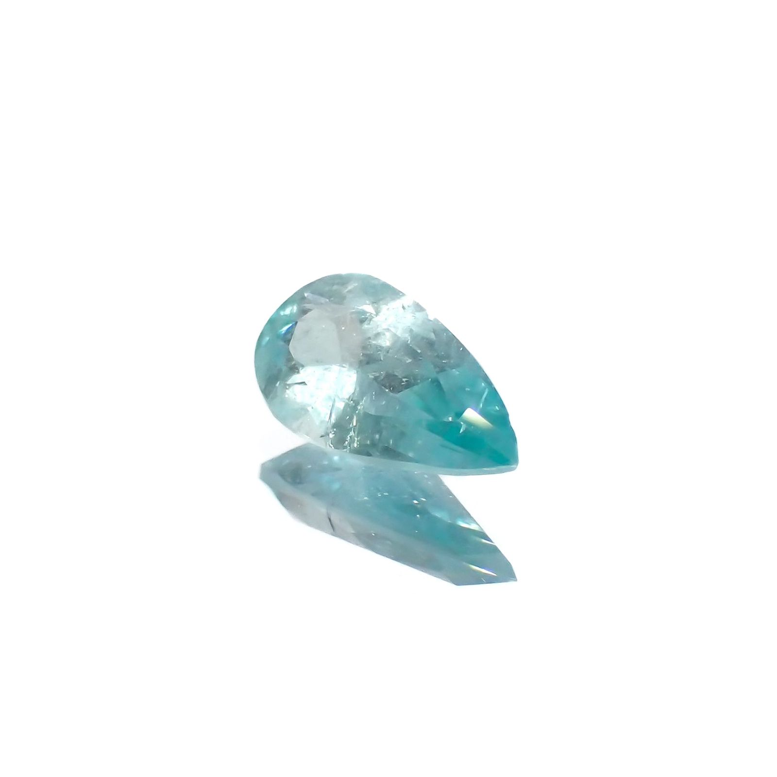 ユークレース(宝石名ブルー・ユークレース)コロンビア産 ソ付(彩珠) 0.796ct / 9.3x4.7mm前後 [221018683]