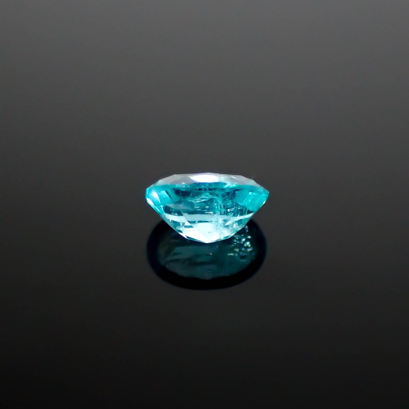 パライバトルマリン ブラジル産 0.067ct [250730739]3x2.1mm前後