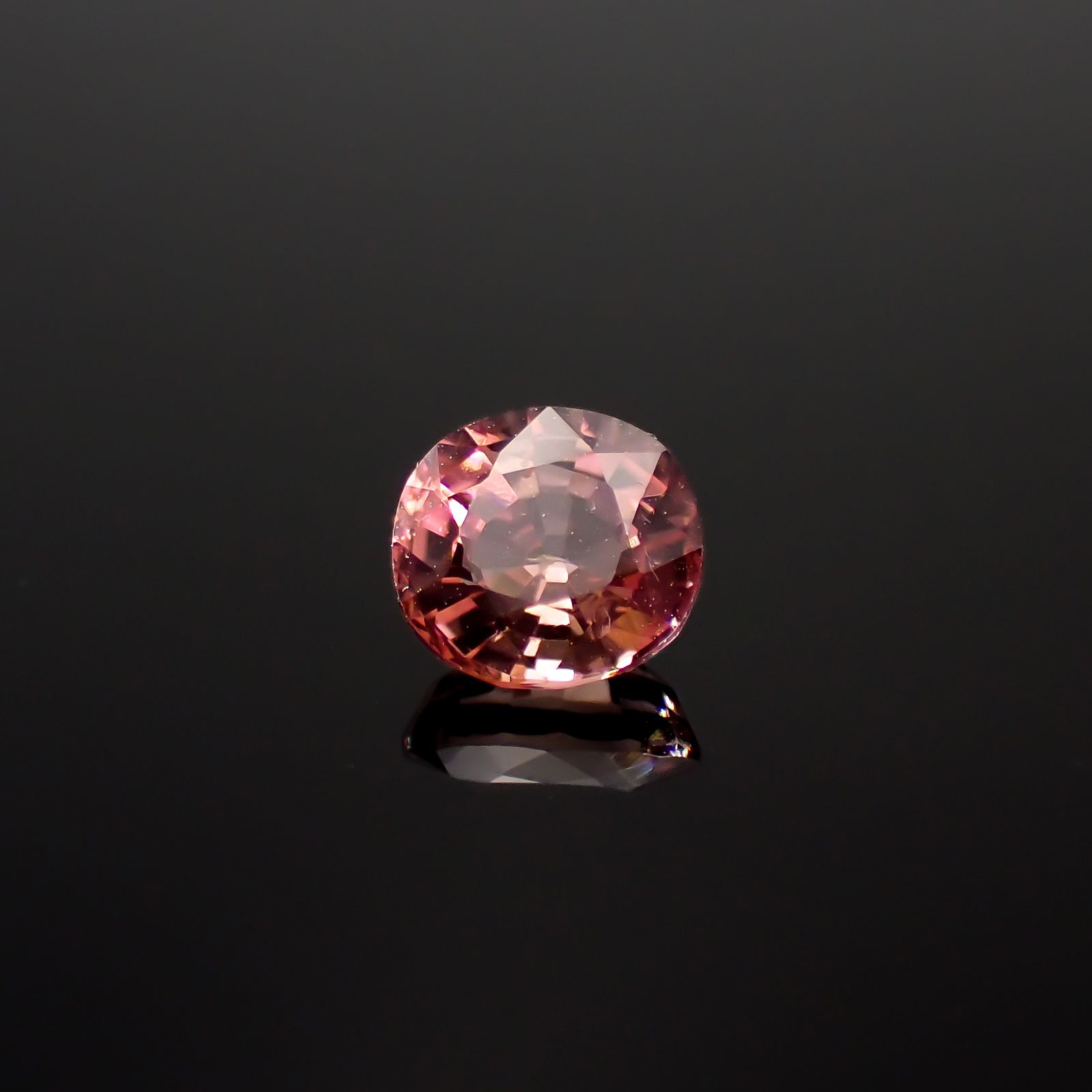 ローズピンクトルマリン(宝石名ピンク・トルマリン)ブラジル/アフリカ産 0.89ct 識別済[240929139]6.2x5.9mm前後
