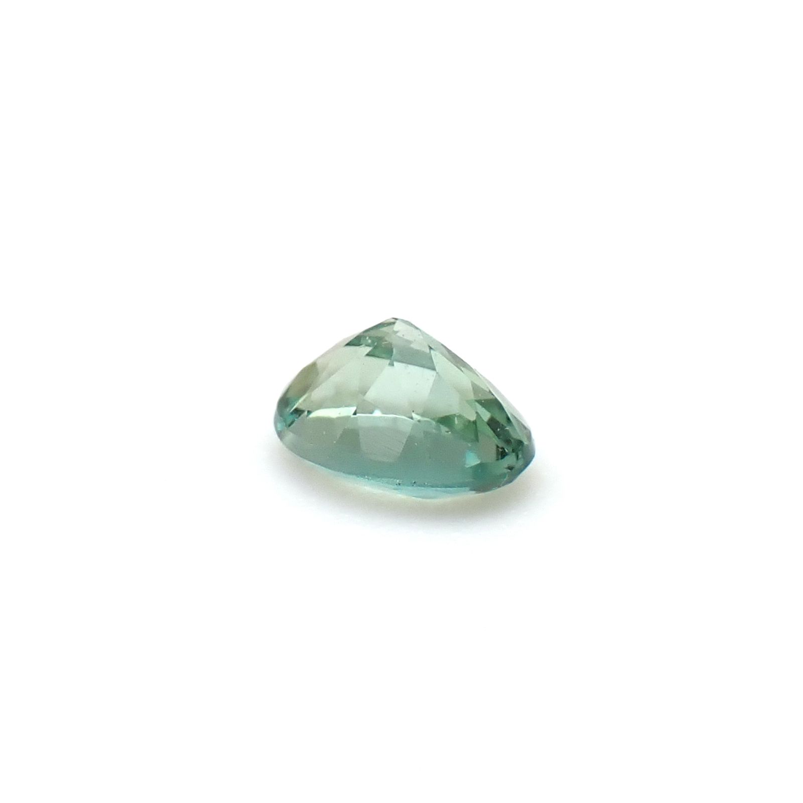 グリーンゾイサイト(宝石名グリーン・ゾイサイト)タンザニア産 識別済 0.17ct / 3.9x2.8mm前後 [260932854]