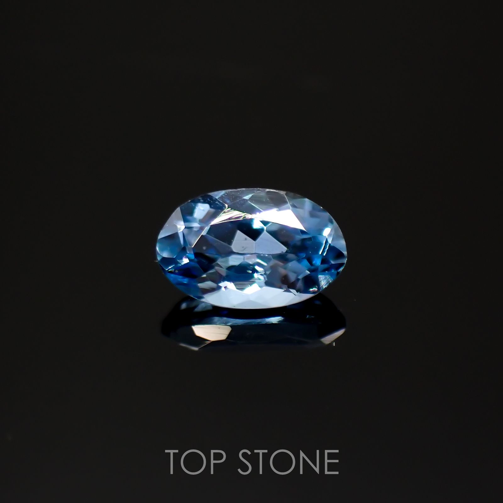 サンタマリアアクアマリン ブラジル産 0.21ct[220918068]5x3.2mm前後