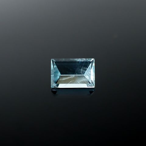 ◇ミラーカット◇アクアマリン モザンビーク産 0.85ct[240226099]7x4.7mm前後