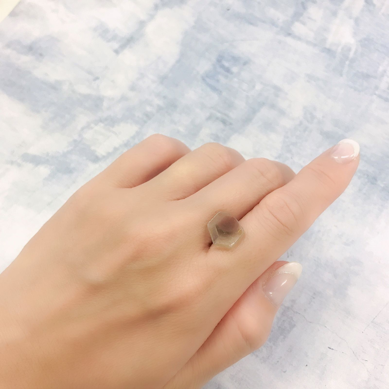ファントムクォーツ 原石スライス ブラジル産 2.97ct[220716817]10.8x12.7mm前後