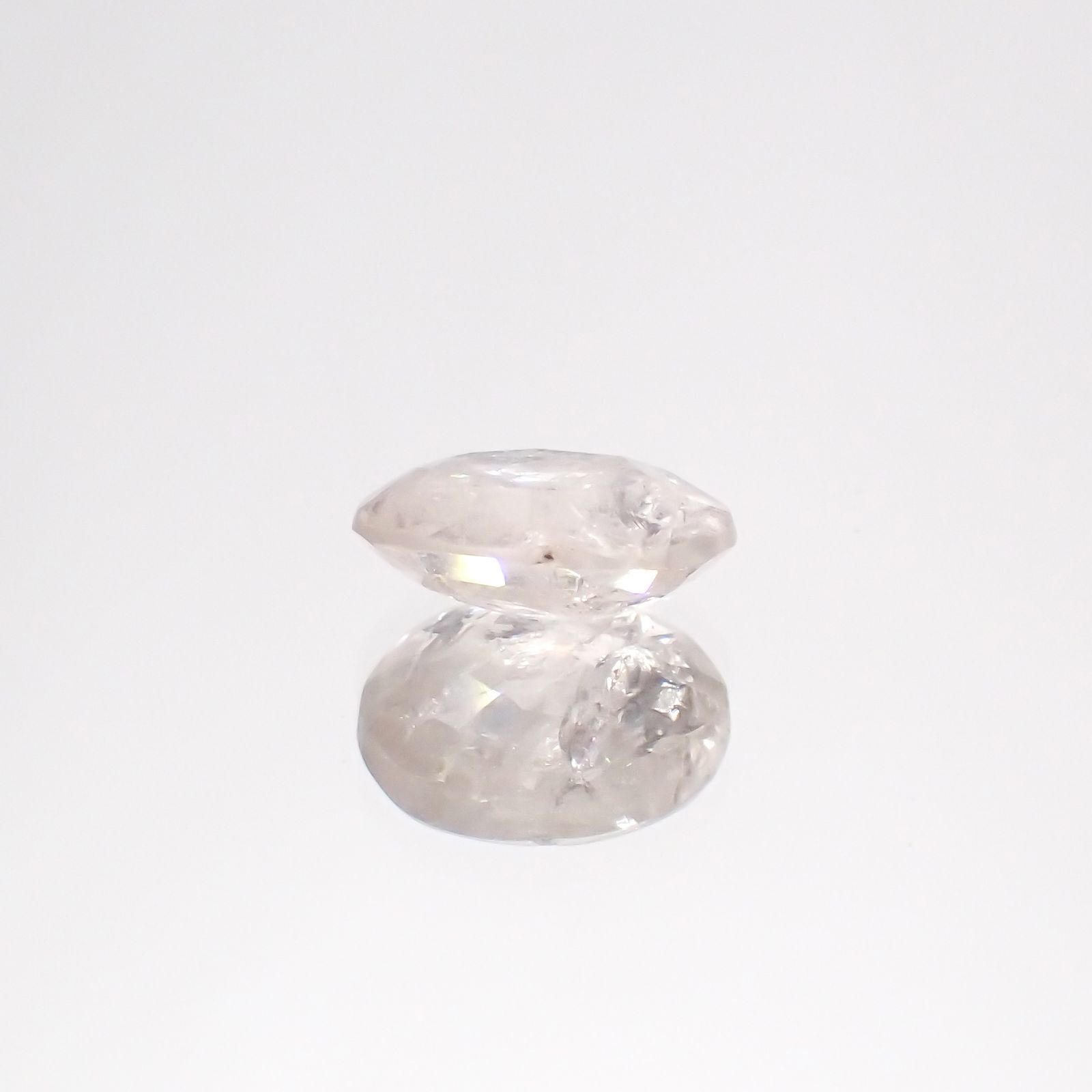 ターフェアイト(宝石名ターフェアイト)スリランカ産 1.004ct ソ付(彩珠)[231023782]7x5.8mm前後
