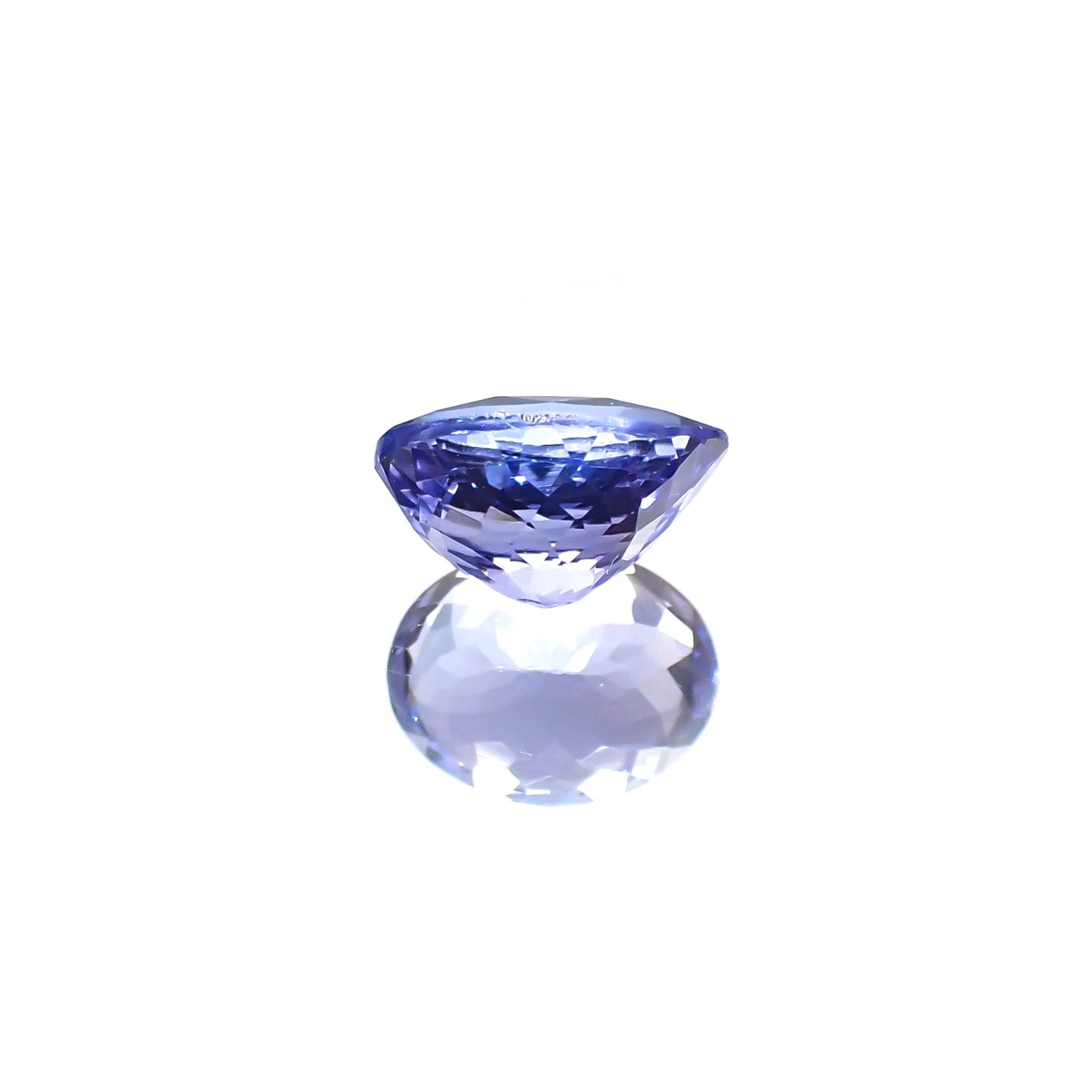 タンザナイト(宝石名タンザナイト) タンザニア産 1.85ct 識別済[210711833]8.4×6.4mm前後