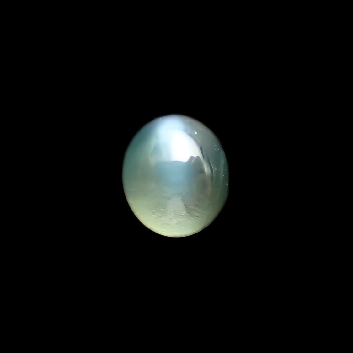 アレキサンドライトキャッツアイ インド産 0.38ct[220114074]4.1x3.6mm前後