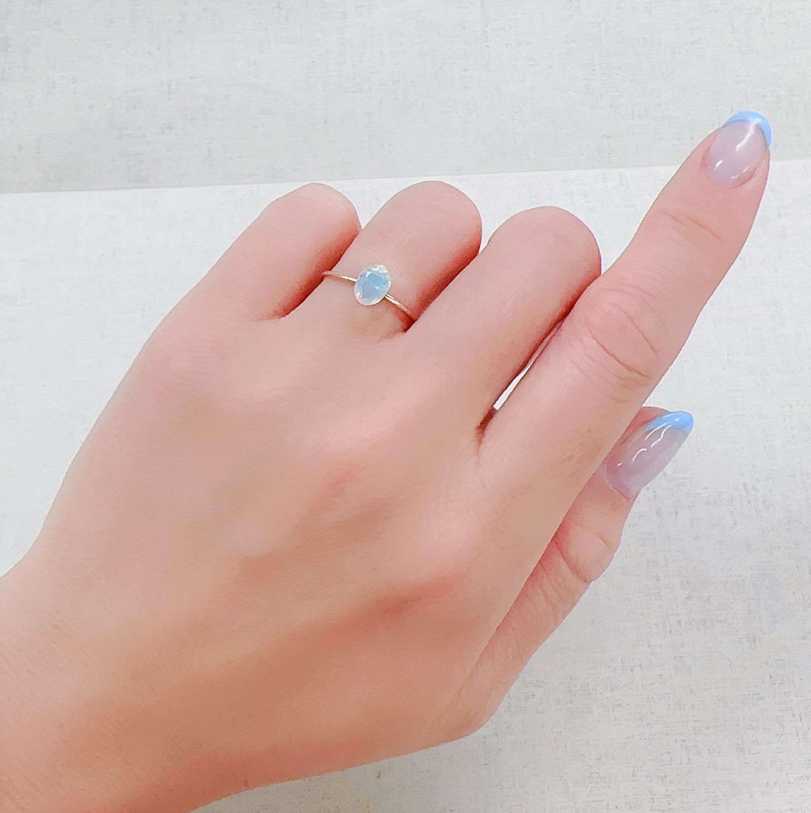 エチオピアオパール エチオピア産 0.37ct[230522196]6.7x4.9mm前後