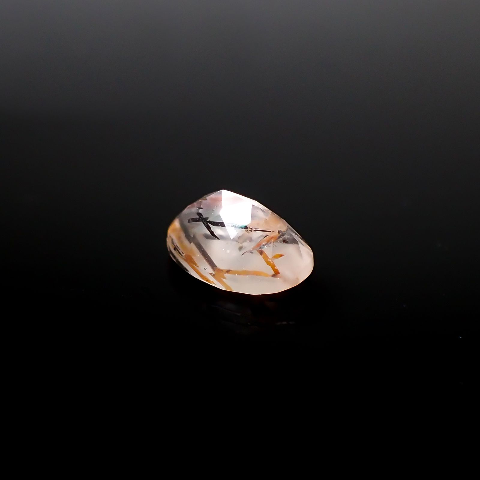 レインボーラティスサンストーン オーストラリア産 1.21ct [250229853]8.2x6mm前後