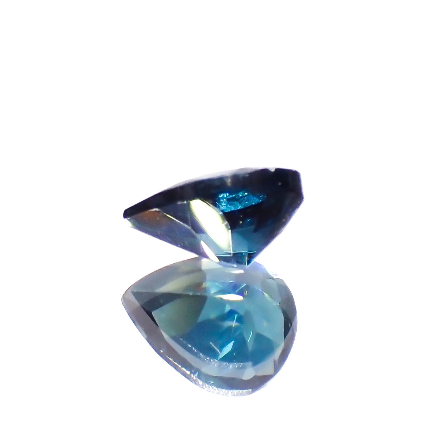 インディゴライト ブラジル/アフリカ産 0.32ct[230923523]5.1x4mm前後