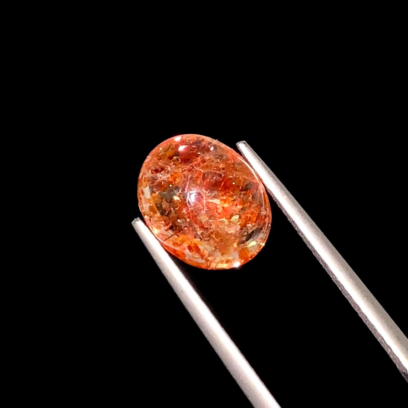 何よこれ！？え？何よ！タンザニア産フェルドスパーサンストーン イリュージョンサンストーン(宝石名フェルドスパー) タンザニア