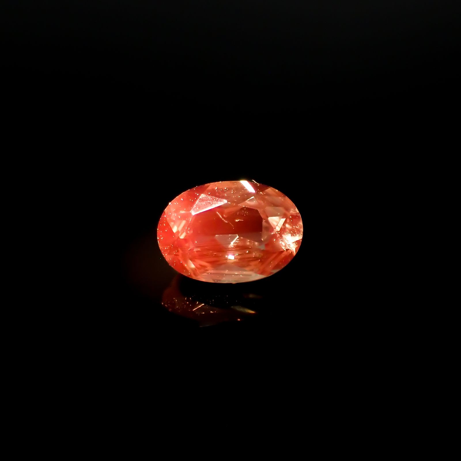 カラーチェンジアンデシン モンゴル産 0.77ct[240226328]7.1x4.9mm前後